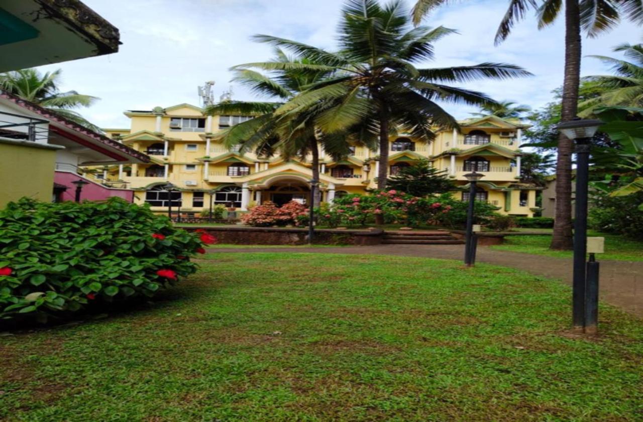 Miramar Residency Hotel Panaji Bagian luar foto